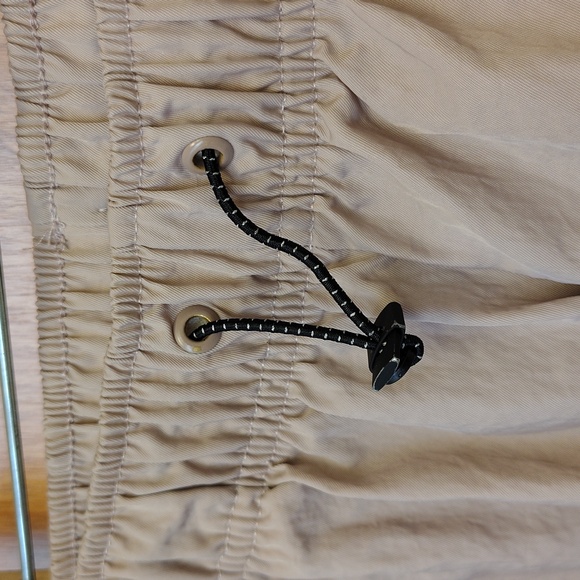 Nike Women's Taupe Nylon Cargo Pants - Picture 7 of 10